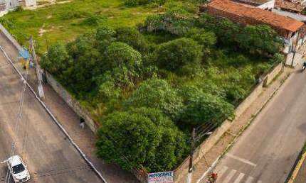 Terreno com 1.270m² na Cohabinal - Vizinho a antiga Coca cola