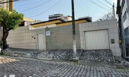 Casa/ comercial com 3 dormitórios à venda, 208 m² por r$ 600.000 - candelária -