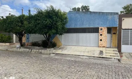 Casa mobiliada e  com 4 dormitórios à venda, 240 m² por r$ 630.000 - candelária