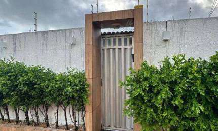 Casa com 4 dormitórios para alugar, 205 m² por R$ 3.000,00/mês - Capim Macio - Natal/RN