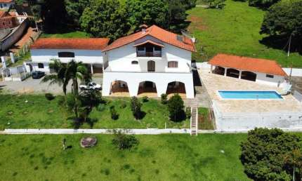 Sítio para Venda em Pinhalzinho, zona rural, 5 dormitórios, 1 suíte, 8 banheiros