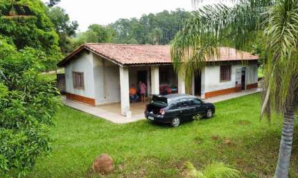Chácara para Venda em Pinhalzinho, zona rural, 3 dormitórios, 1 banheiro, 1 vaga