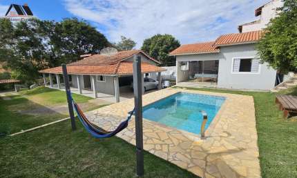 Chácara para Venda em Pinhalzinho, zona rural, 3 dormitórios, 1 suíte, 3 banheiros