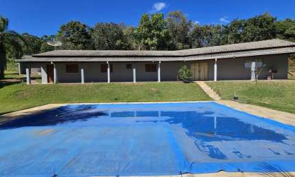 Chácara para Venda em Pedra Bela, zona rural, 6 dormitórios, 1 suíte, 3 banheiros