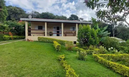 Chácara para Venda em Pinhalzinho, zona rural, 3 dormitórios, 1 suíte, 3 banheiros