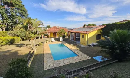 Chácara para Venda em Pinhalzinho, zona rural, 3 dormitórios, 1 suíte, 3 banheiros