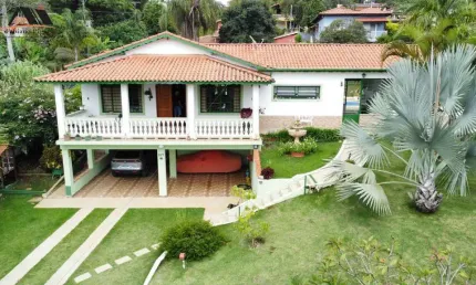 Chácara para Venda em Pinhalzinho, zona rural, 5 dormitórios, 1 suíte, 3 banheiros, 2 vagas