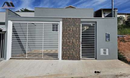Casa para Venda em Pinhalzinho, centro, 2 dormitórios, 1 banheiro