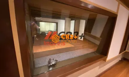 Vende casa comercial  200m2 com 7 salas, em afogados.