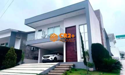 Vendo casa 04 quartos, 01 suíte, 316m2, 02 vagas de Garagem, em Garanhuns