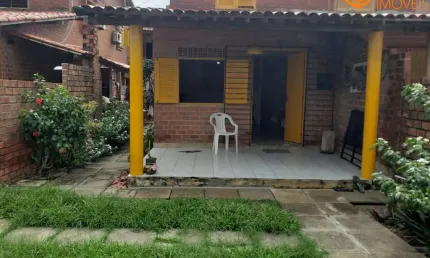 Vendo casa no centro de Cupe com 180 de área construída