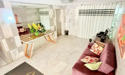 Vendo Apartamento 173m² com 5 Quartos sendo 2 Suítes, nas Graças.
