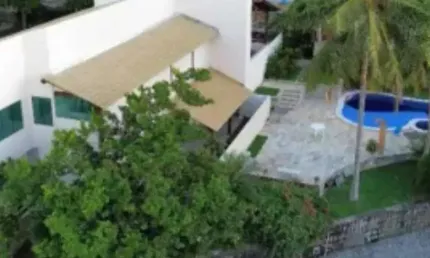 Vendo casa em condomínio, 04 quartos, 04 suítes, 578m2, 5 vagas de garagem, em P