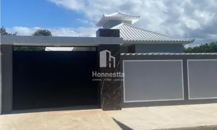 LINDA CASA PRIMEIRA LOCAÇÃO COM POSSIBILIDADES DE FINANCIAMENTO.
