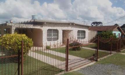 Casa para Venda em Campo Largo, Rondinha, 4 dormitórios, 5 banheiros, 4 vagas
