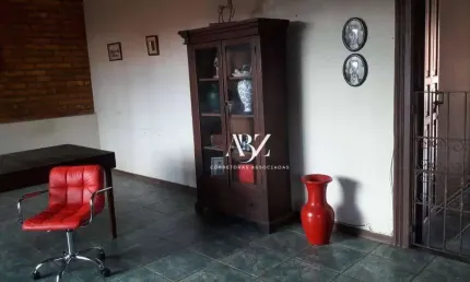 Casa com 3 dormitórios à venda, 200 m² por R$ 950.000,00 - Bosque - Vinhedo/SP