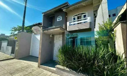 Casa à venda, 3 quartos, 1 suíte, Barra do Rio Cerro - Jaraguá do Sul/SC