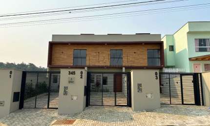 Geminado à venda, 2 quartos, 1 suíte, 1 vaga, Três Rios do Norte - Jaraguá do Sul/SC