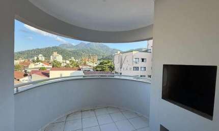 Apartamento no Centro de Jaraguá do Sul com 2 quartos