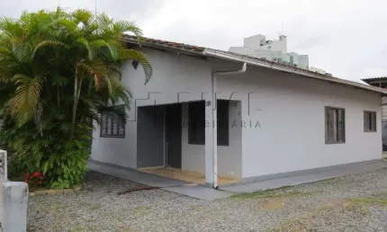 Casa à venda, 2 quartos, centro - jaraguá do sul/sc