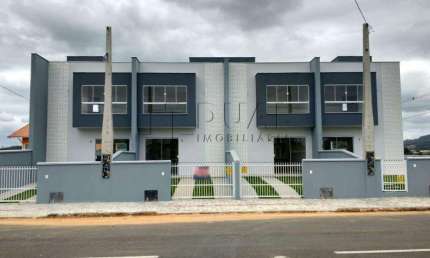 Geminado para locação no bairro Escolinha em Guaramirim