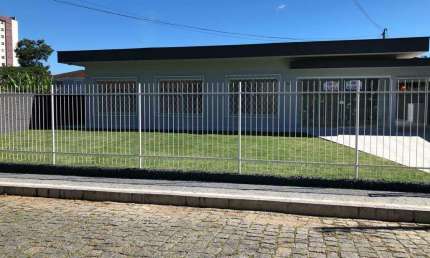 Casa com finalidade comercial ou residencial no bairro Vila Lalau em Jaraguá do Sul