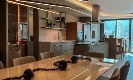 Apartamento à venda, 1 quarto, 3 suítes, 2 vagas, Centro - Jaraguá do Sul/SC
