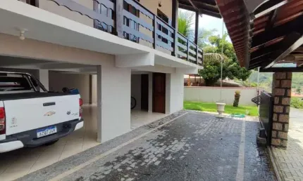 Casa à venda, 3 quartos, 1 suíte, Jaraguá 99 - Jaraguá do Sul/SC