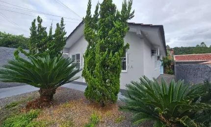 Casa à venda, 2 quartos, 2 vagas, Amizade - Jaraguá do Sul/SC
