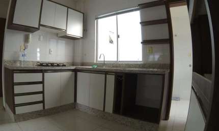Apartamento à venda, 2 quartos, 1 suíte, 2 vagas, Centro - Jaraguá do Sul/SC