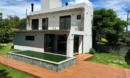 Casa com 3 quartos à venda na Rua Vereador Laudelino Antônio Teixeira, Praia do Rosa, Imbituba