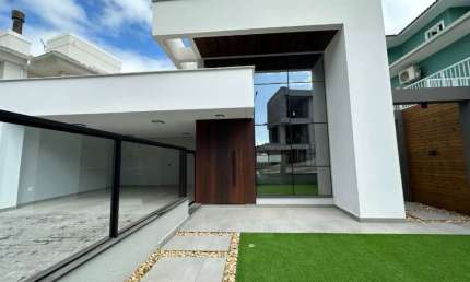 Casa com 3 quartos à venda na Avenida dos Lagos, 1, Pedra Branca, Palhoça