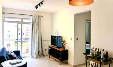 Apartamento próximo da UFSC à venda no bairro Carvoeira