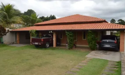 Casa com 6 dormitórios à venda, 350 m² por R$ 750.000,00 - Centro - São Pedro/SP