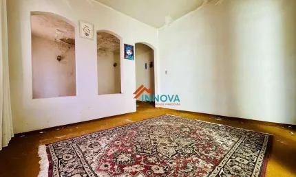 Casa à Venda – Localização Imbatível e Muito Potencial!