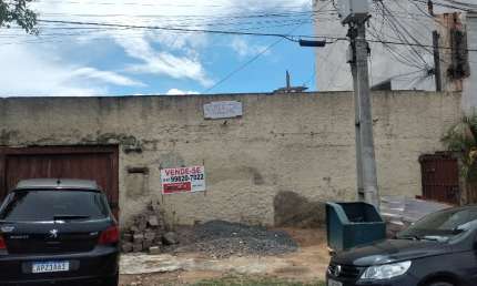 Terreno à venda na Rua Estanislau Krowinski, 189, Novo Mundo, Curitiba
