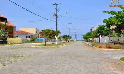 LINDA CASA NA PRAIA DE  SHANGRILA, COM 190 METROS 4 QUARTOS , PROXIMO A PRAIA