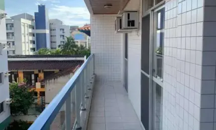Belíssimo apartamento na Praia do Forte da pra ir andando pra Praia!!!!