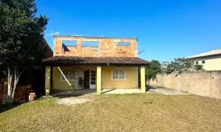 Casa totalmente independente na Vila do Peró em Cabo Frio