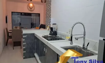 Excelente casa independente  2 quartos na vila do peró !!!