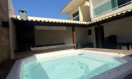 Casa alto padrão 5 quartos, com área Gourmet e SPA na Praia do Foguete !!!