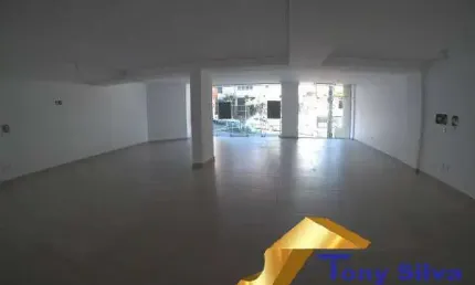 Excelente Loja no melhor ponto comercial no Centro de Cabo Frio !!!