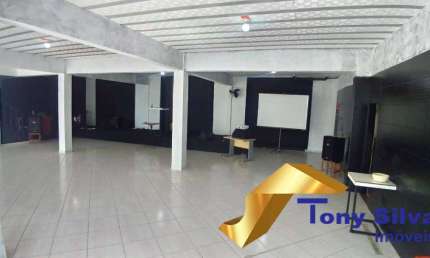 Sala comercial com 10 salas para alugar no Jardim Excelsior, Cabo Frio 