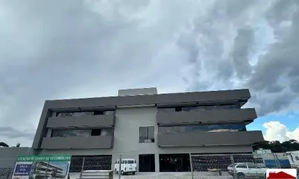 Comercial para locação por R$0 - Maracana - Colombo/PR