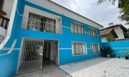 Sobrado com 6 dormitórios à venda, 160 m² por r$ 619.000,00 - guabirotuba - curitiba/pr