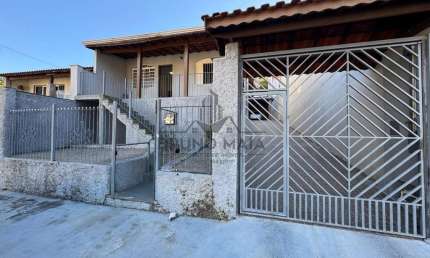 Casa para Venda em Bragança Paulista, Jardim Morumbi, 2 dormitórios, 1 banheiro, 1 vaga