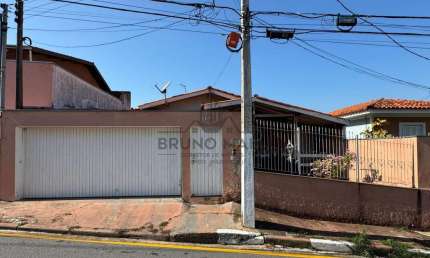 Casa para Venda em Bragança Paulista, Jardim Nova Bragança, 3 dormitórios, 1 banheiro, 2 vagas