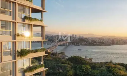 Apartamento à venda no bairro Centro em Florianópolis/SC