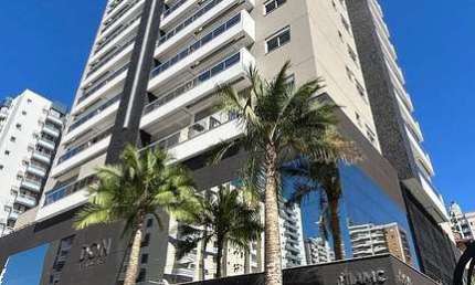 Apartamento com 3 Suítes à Venda Campinas - São Jose/SC