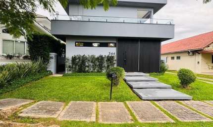 Casa com 4 dormitórios à venda em Jurerê Internacional, Florianópolis